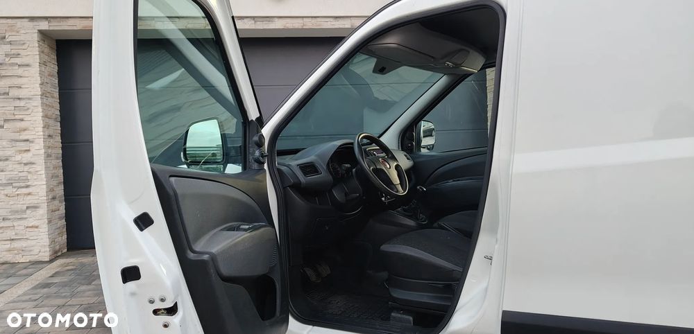 Fiat DOBLO - 11