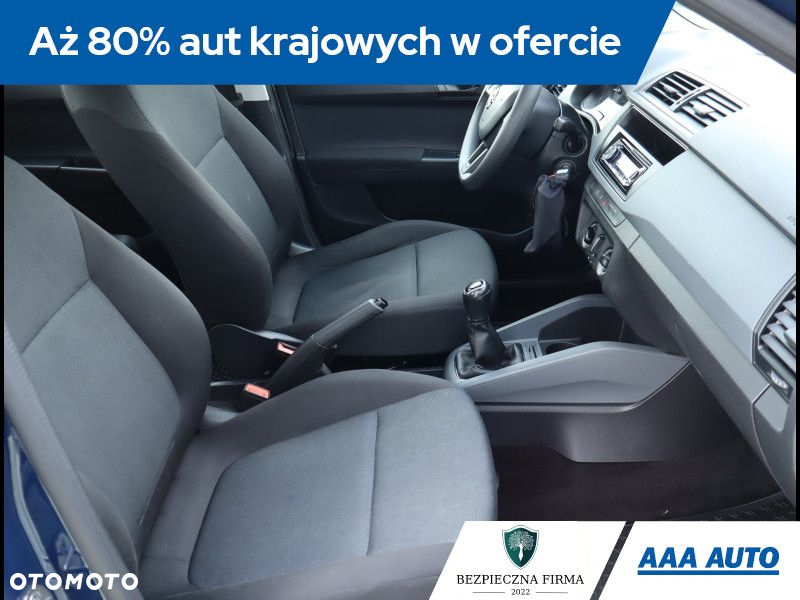 Skoda Fabia - 10