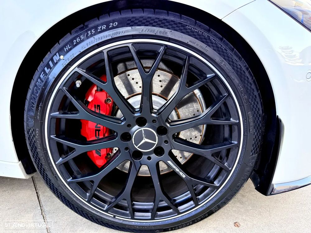 Mercedes-Benz C 63 AMG S - 45