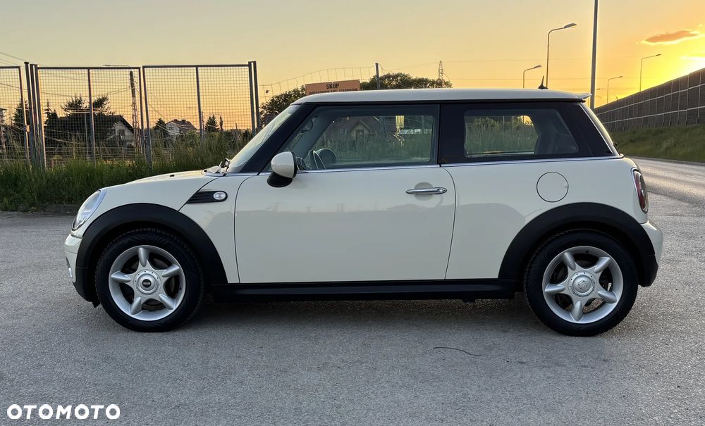 MINI ONE - 33