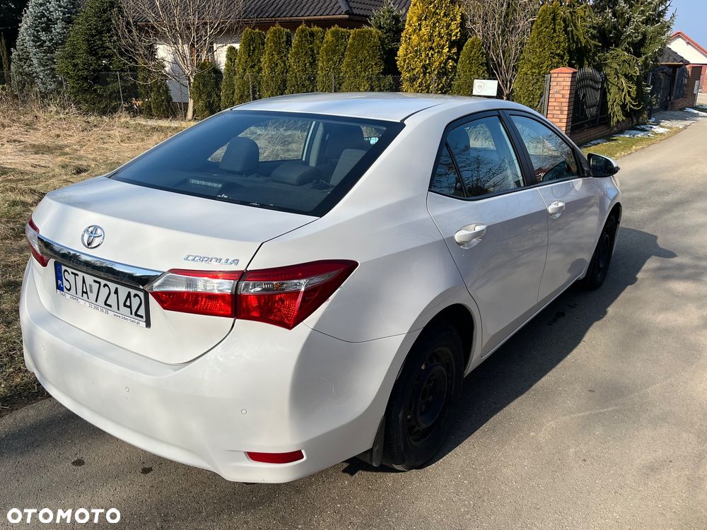 Toyota Corolla 1.6 Active - 3