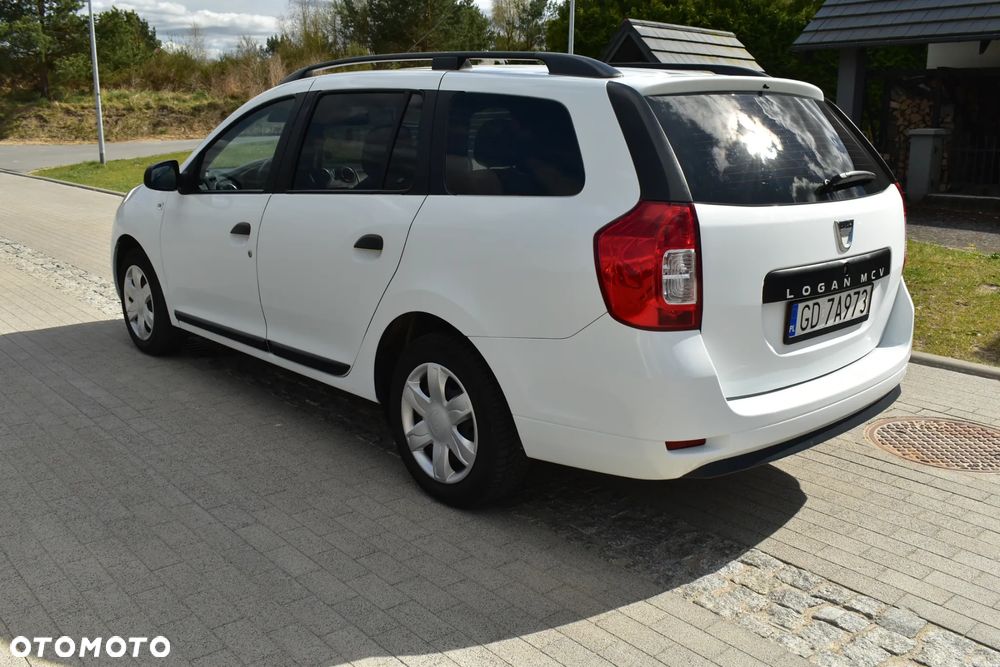 Dacia Logan 1.2 16V Laureate - 5
