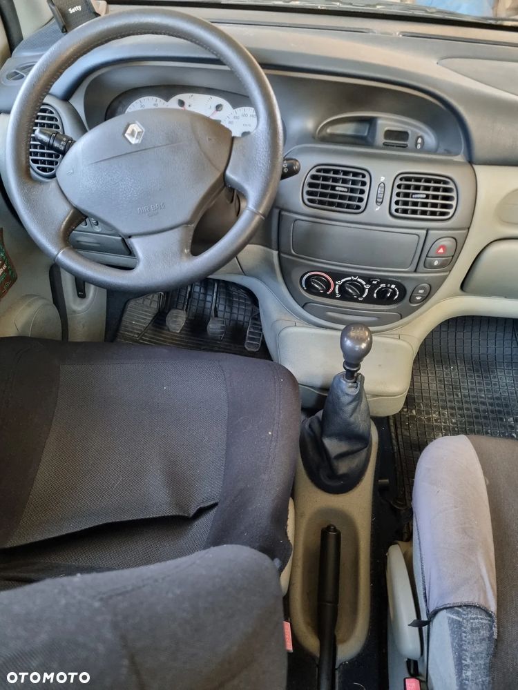 Renault Scenic Megane 2.0 RXI 16V - 3