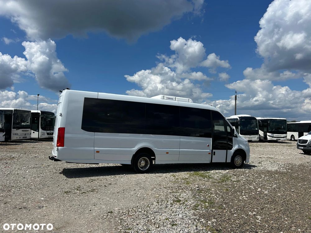 Mercedes-Benz Sprinter 519 - 4