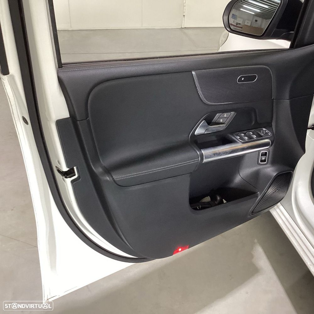Mercedes-Benz B 180 d 7G-DCT Progressive - 12