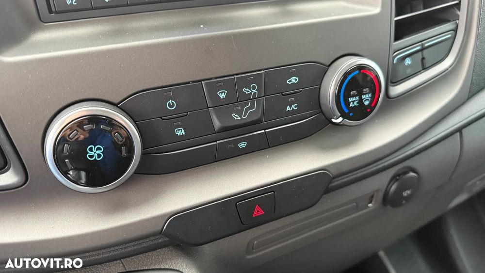 Ford TRANSIT - 16