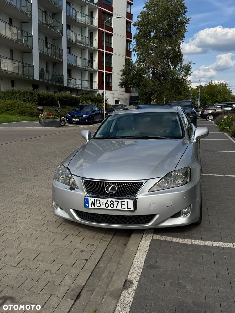 Lexus IS 250 Elegance - 2
