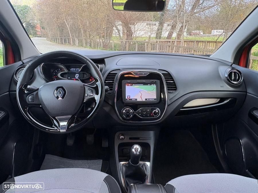 Renault Captur 1.5 dCi Exclusive - 16