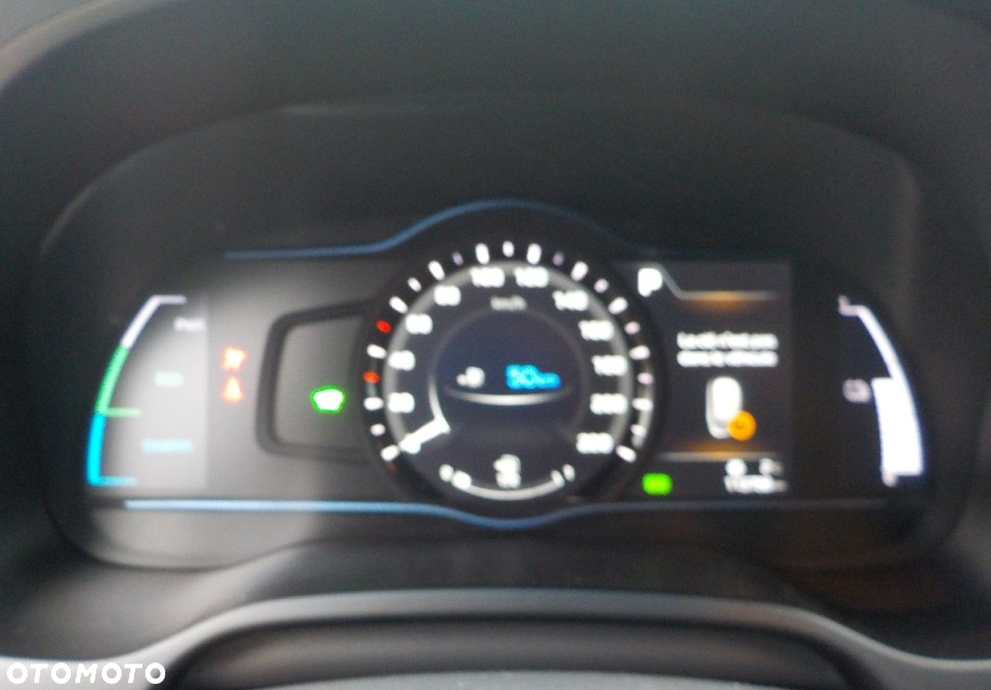 Hyundai IONIQ - 28