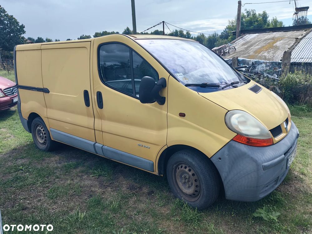 Renault trafic - 3