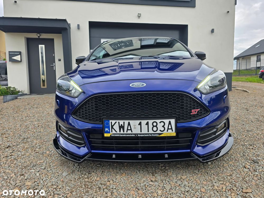 Ford Focus 2.0 EcoBoost ST mit Leder-Exclusiv-Paket - 12