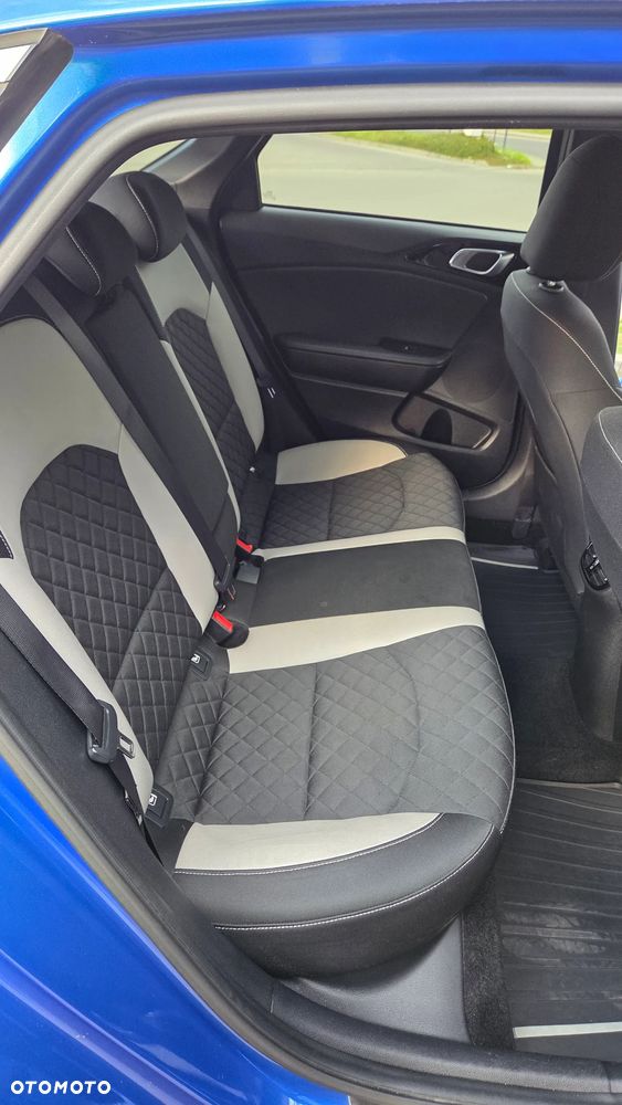 Kia ProCeed 1.5 T-GDI GT Line DCT - 16