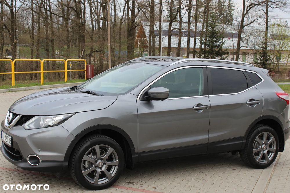 Nissan Qashqai 1.2 DIG-T 360 - 2