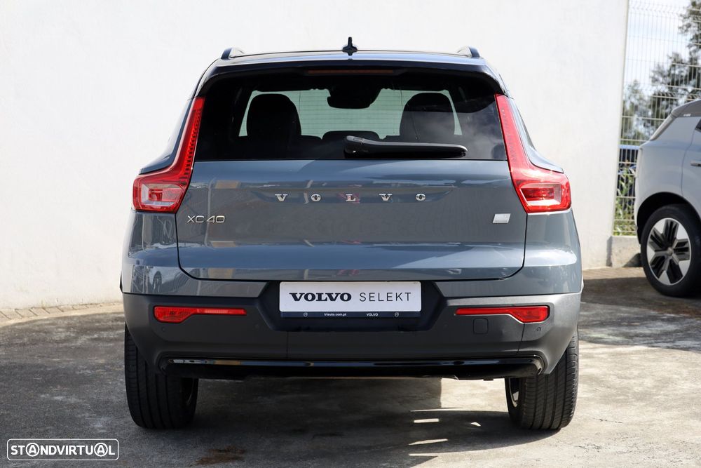 Volvo XC 40 1.5 T5 PHEV R-Design - 4