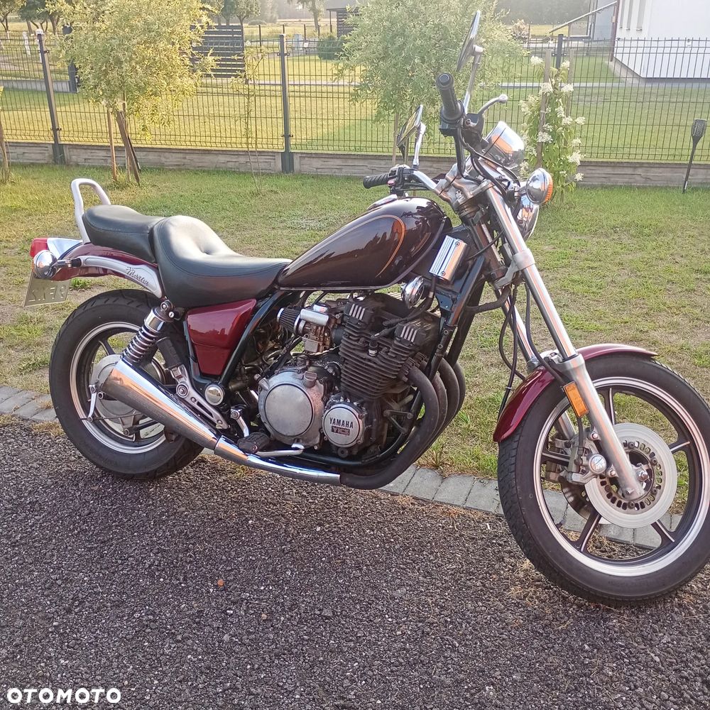 Yamaha Maxim - 2
