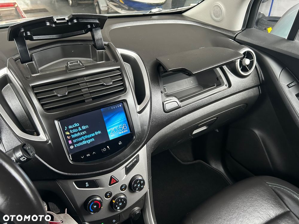 Chevrolet Trax 1.4 T LS - 40