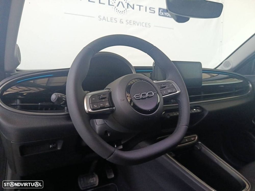 Fiat 600 1.2 Hybrid Pop - 12