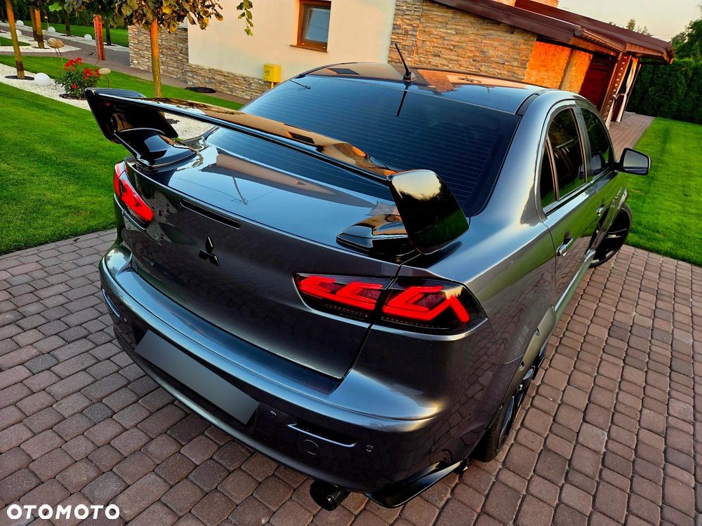 Mitsubishi Lancer - 3