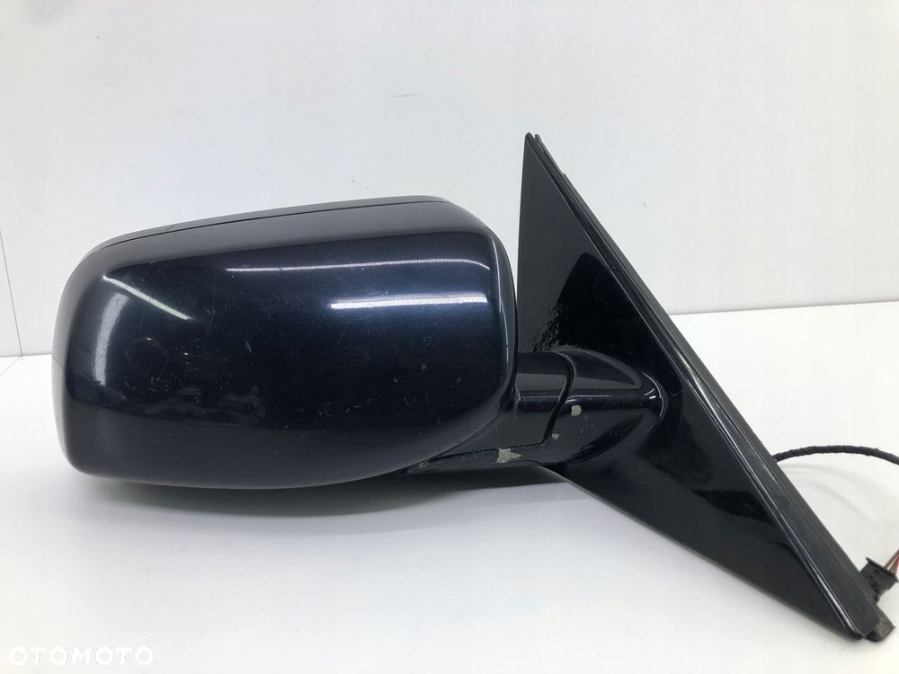 BMW E60 E61 PRAWE LUSTERKO CARBONSCHWARZ 3-PIN M-PAKIET EU - 1