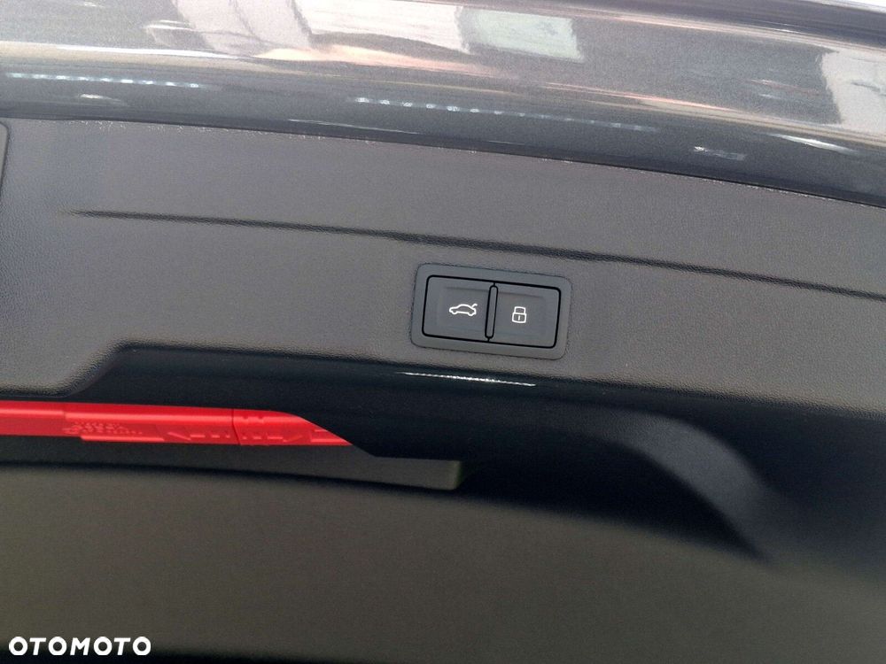 Audi A5 Limousine - 10