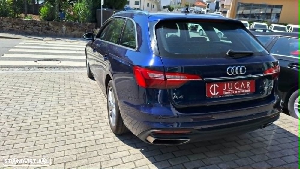Audi A4 30 TDI Advanced S tronic - 18