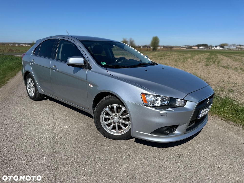 Mitsubishi Lancer 1.6 - 23