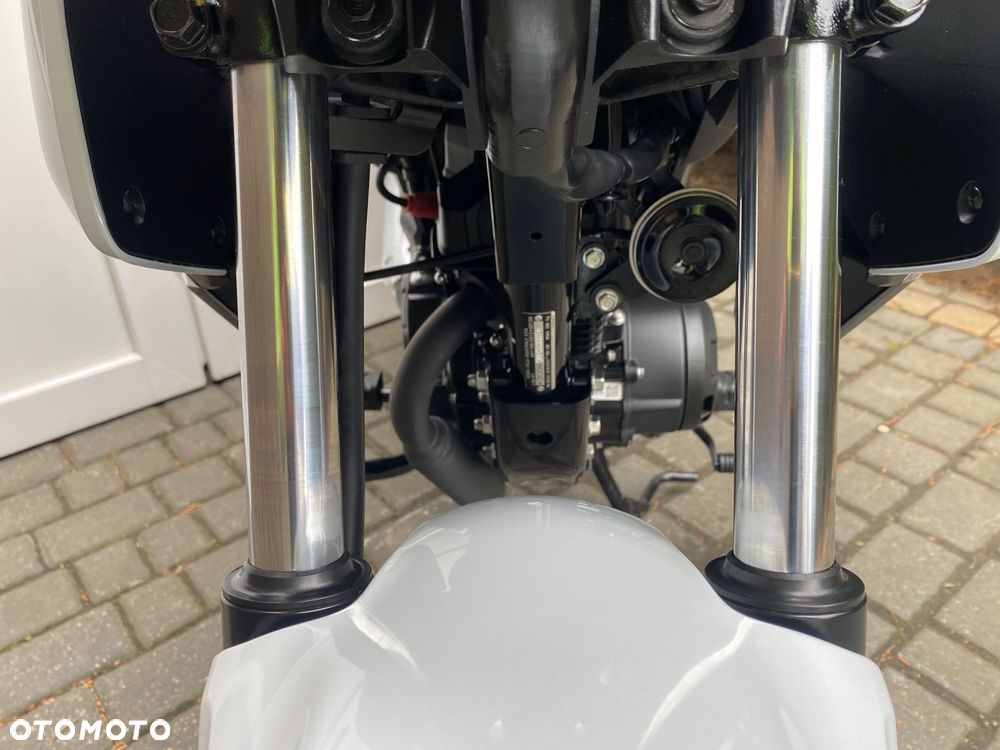 Honda CBF - 40