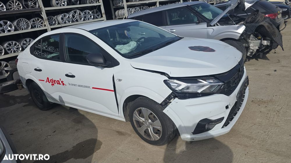 Dacia Logan TCe 90 MT5 Expression - 2