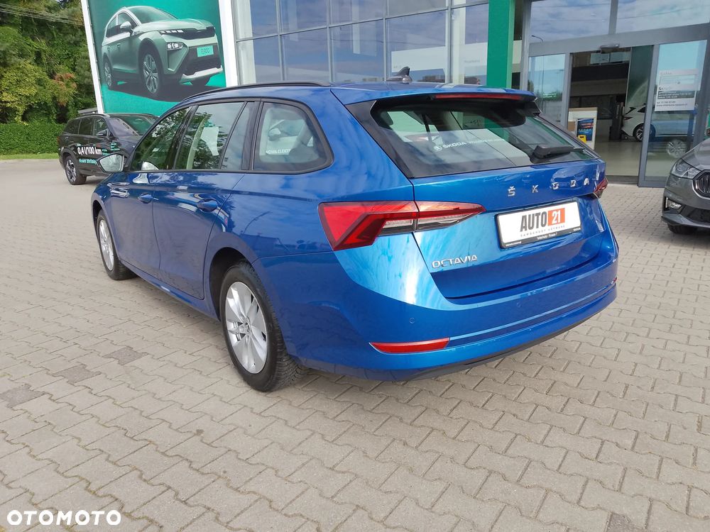 Skoda Octavia 2.0 TDI Active - 8