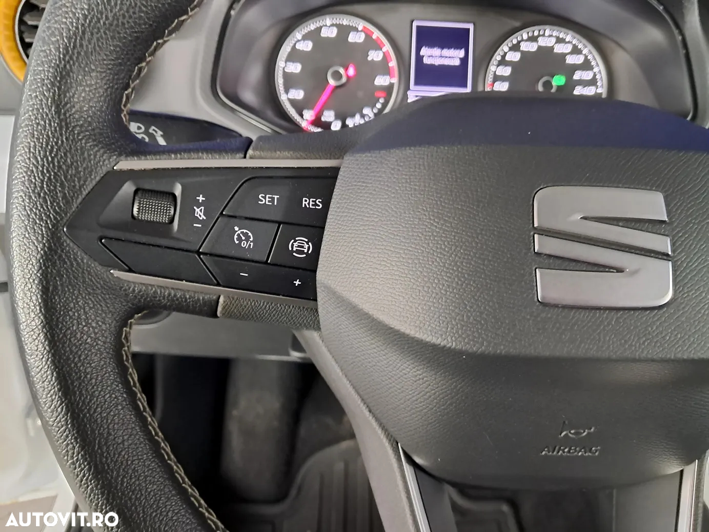 Seat Arona - 12