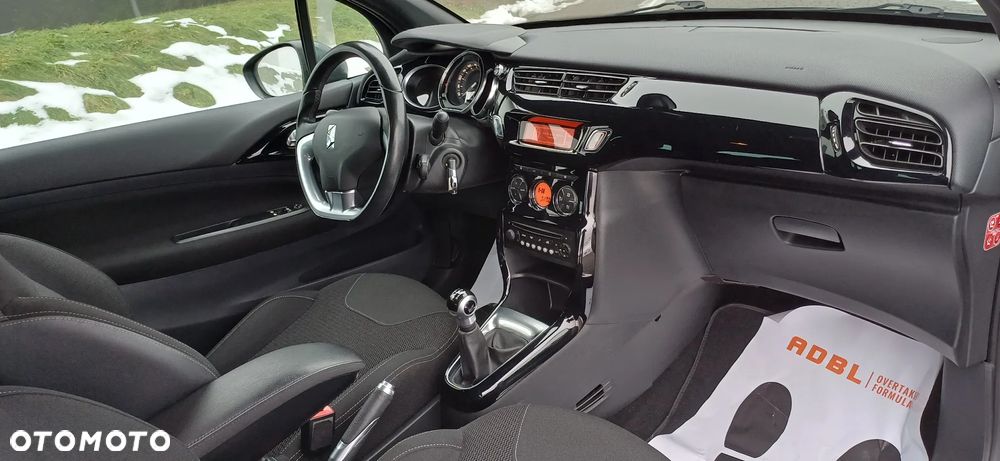 Citroën DS3 VTi 120 SoChic - 17