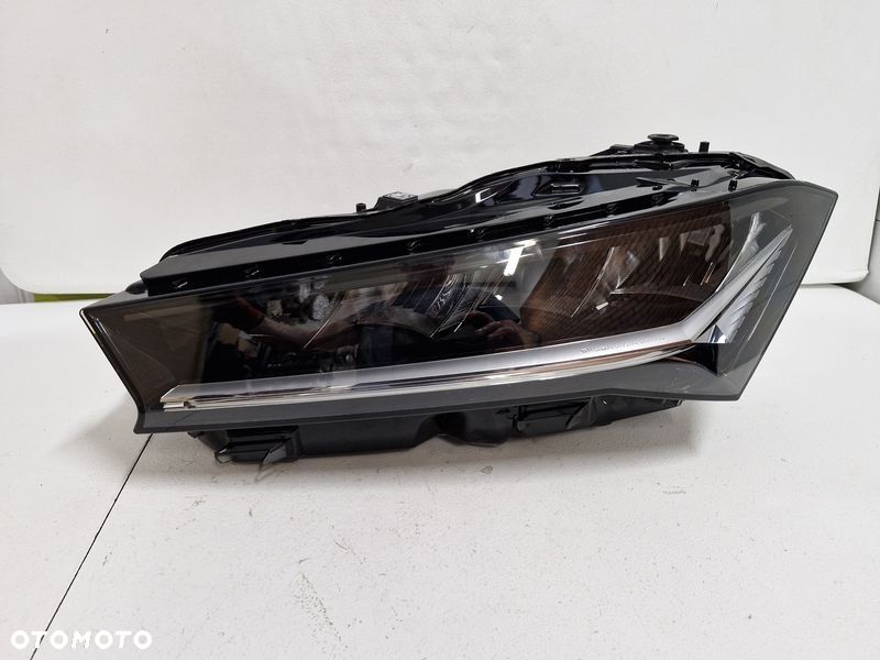 SKODA SUPERB 4 IV LAMPA LEWY PRZÓD LEWA PRZEDNIA REFLEKTOR LED EU 3P1941015A - 1