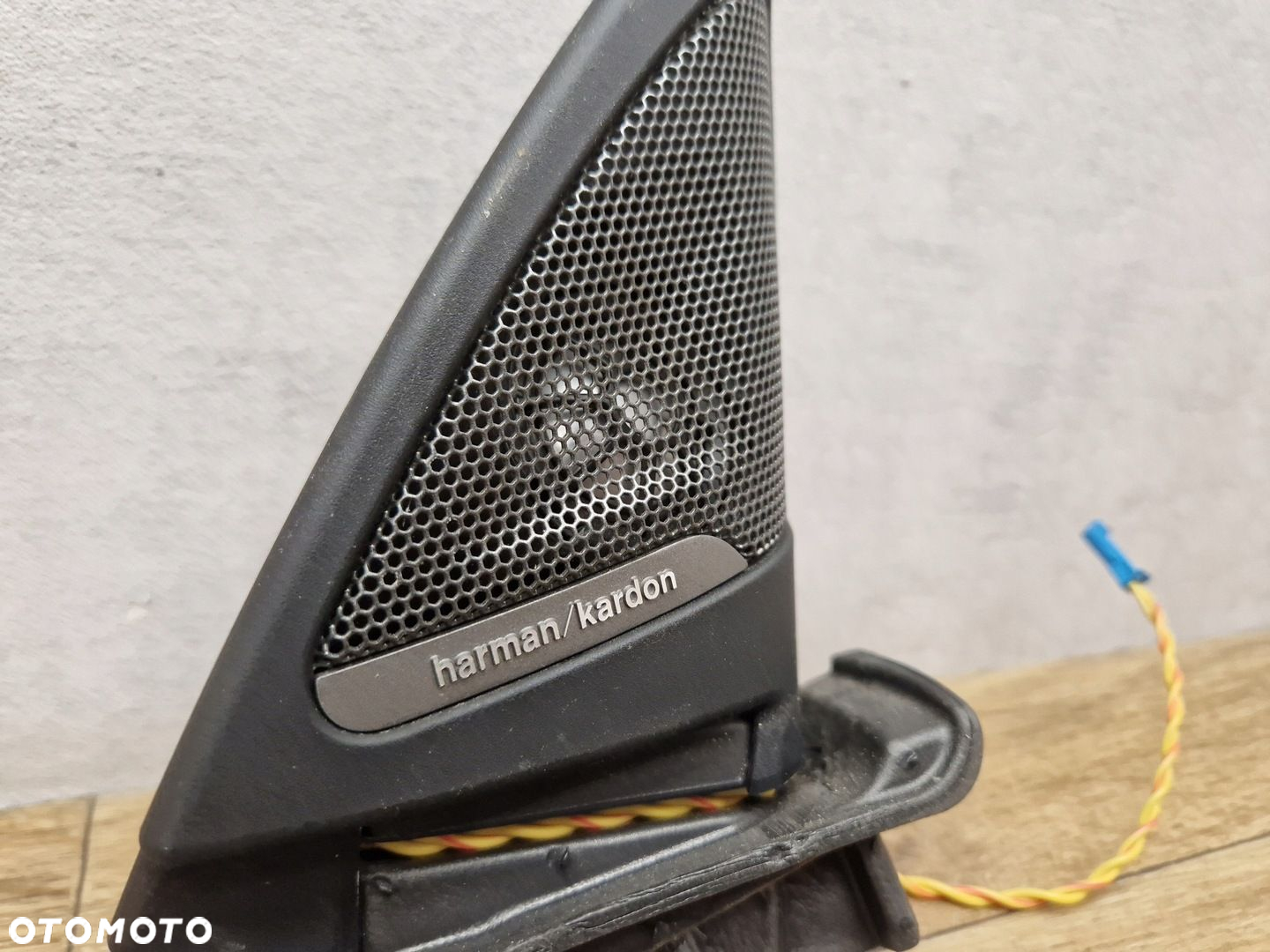 BMW F32 F33 F36 GŁOŚNIK PRAWY TRÓJKĄT TWEETER WYSOKOTONOWY HARMAN 9226357 - 2