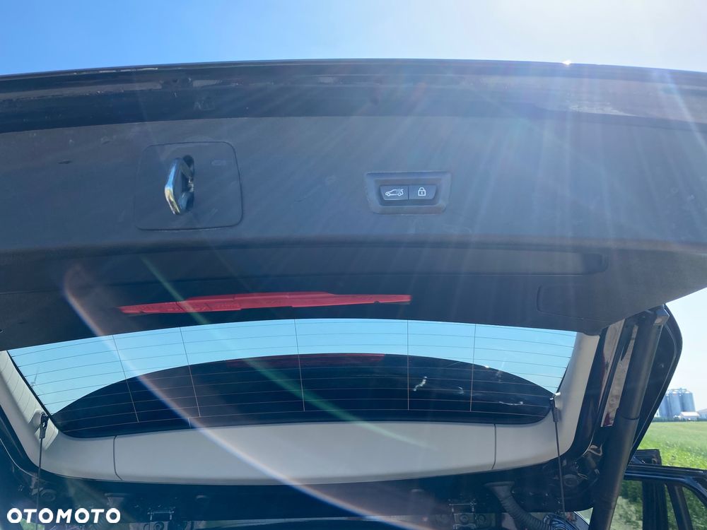 BMW X1 xDrive20d xLine sport - 9