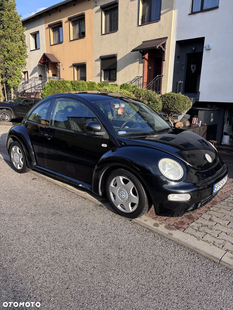 Volkswagen New Beetle - 7