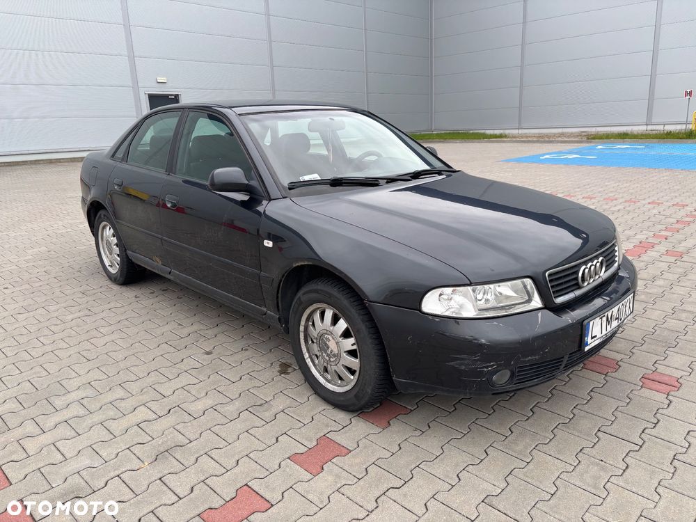 Audi A4 Limousine - 7