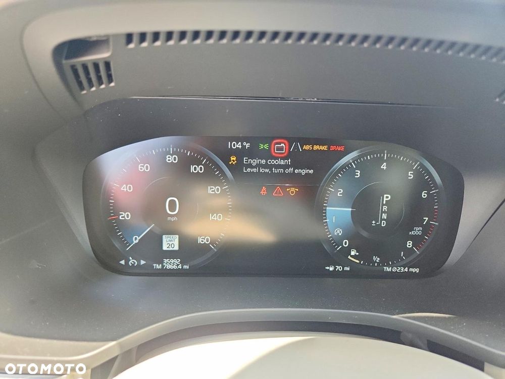Volvo XC 60 T6 AWD Geartronic RDesign - 12