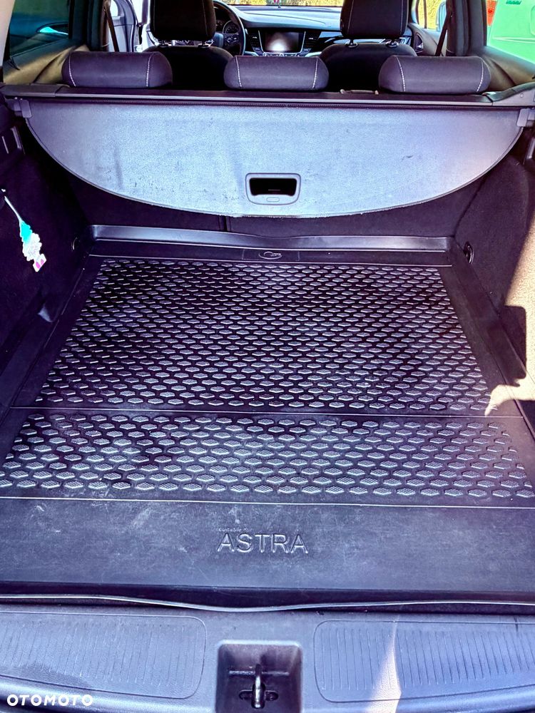Opel Astra 1.6 CDTI Dynamic - 17