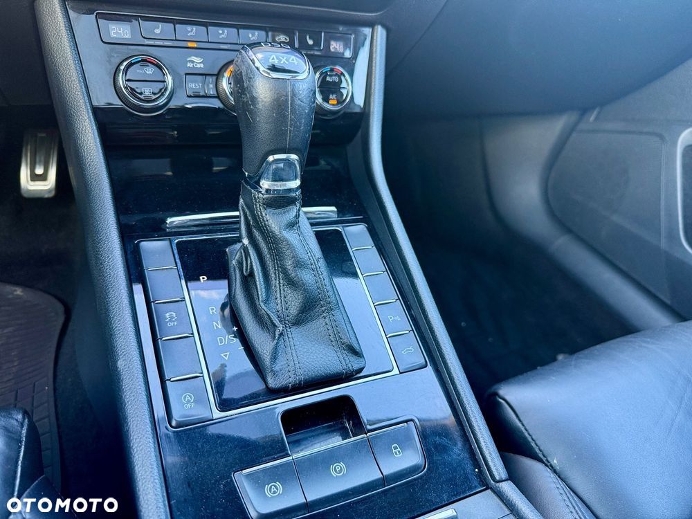 Skoda Superb 2.0 TSI 4x4 Style DSG - 18