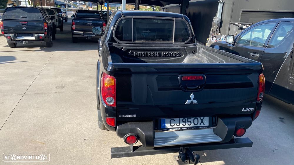Mitsubishi L200 Pick Up 4x4 DPF Intense Cabine Dupla - 11