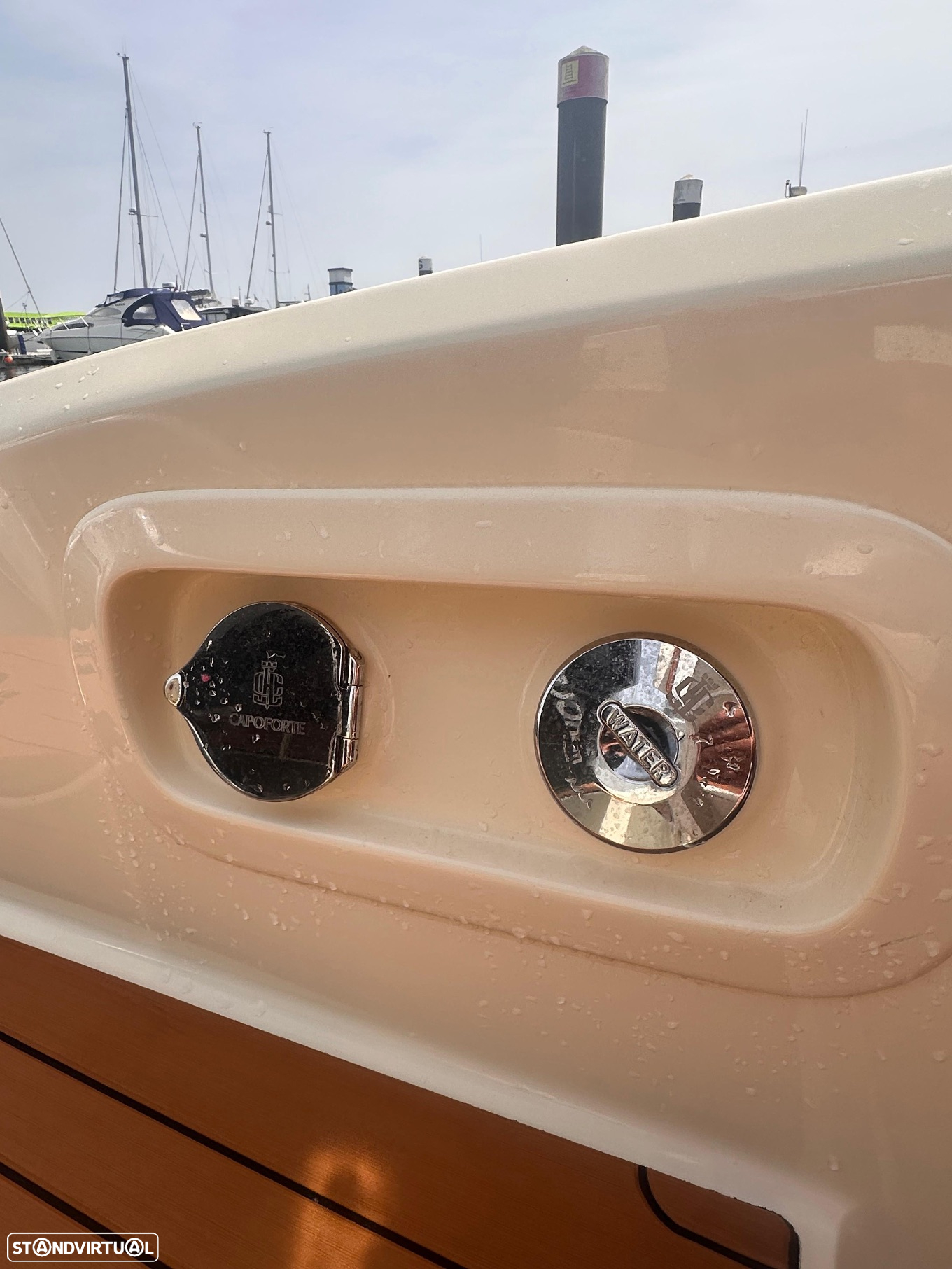 Invictus Yachts CX 240 - 9