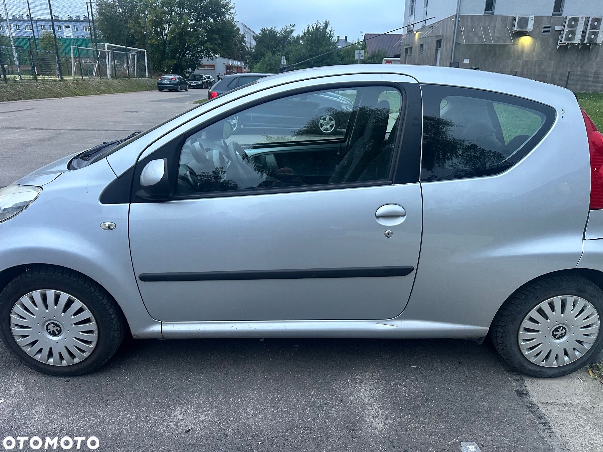 Peugeot 107 - 1