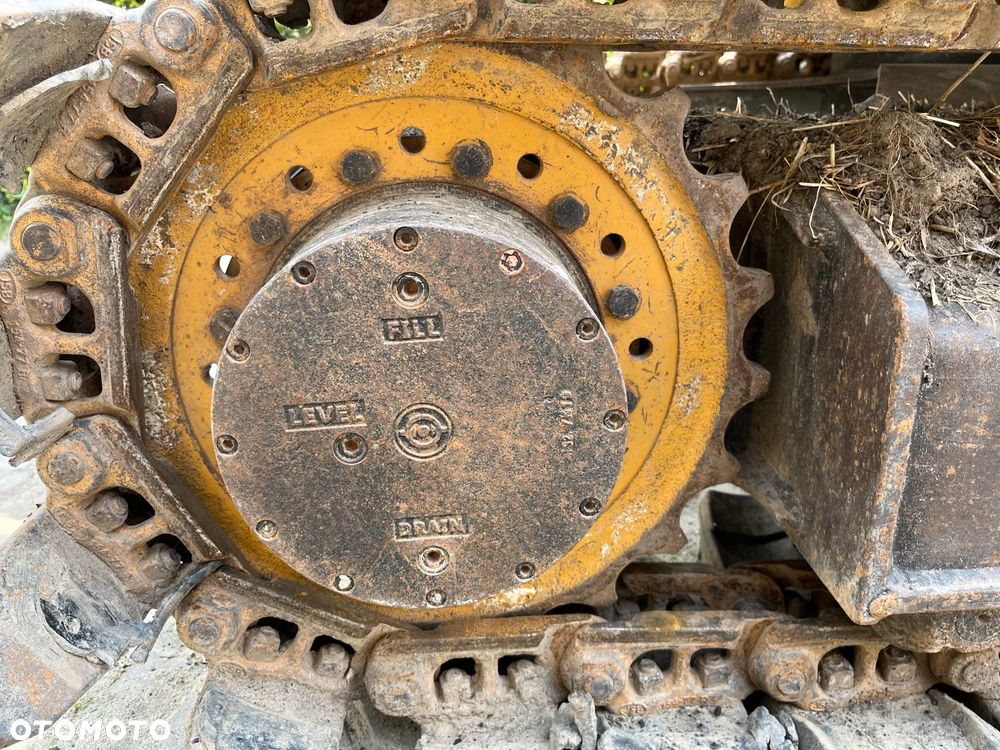 Caterpillar 307C - 8