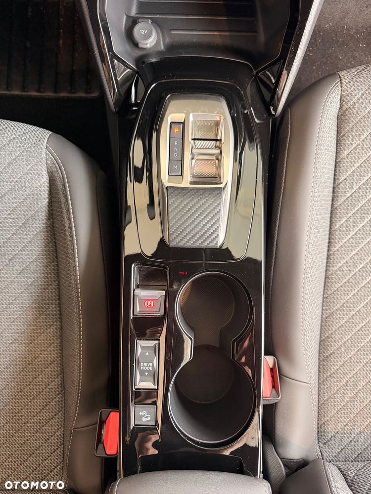 Peugeot 2008 1.2 PureTech Allure S&S EAT8 - 16