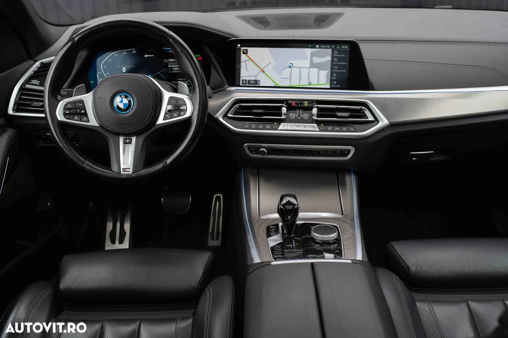 BMW X5 xDrive45e - 23