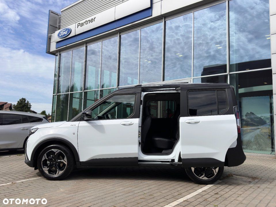 Ford Tourneo Courier - 9