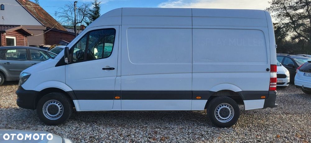 Mercedes-Benz Sprinter - 4