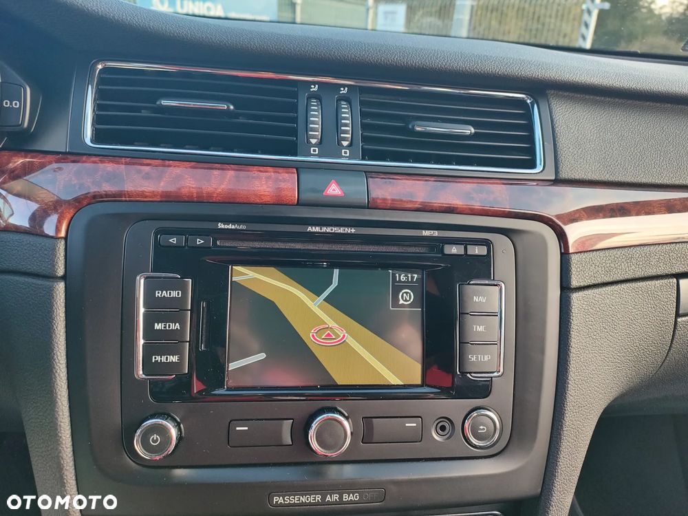 Skoda Superb 1.4 TSI Elegance - 31