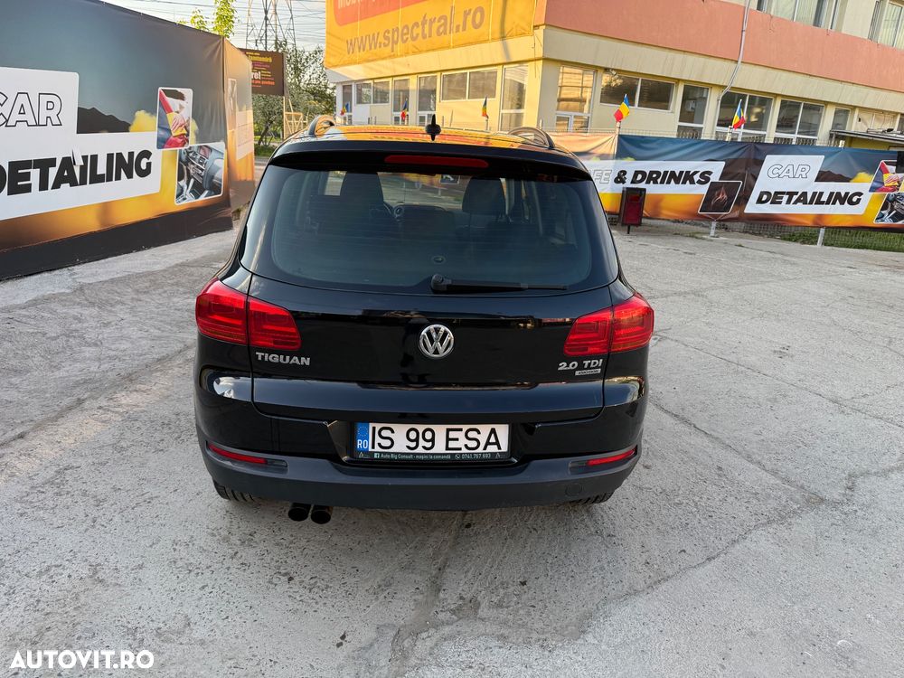 Volkswagen Tiguan - 2