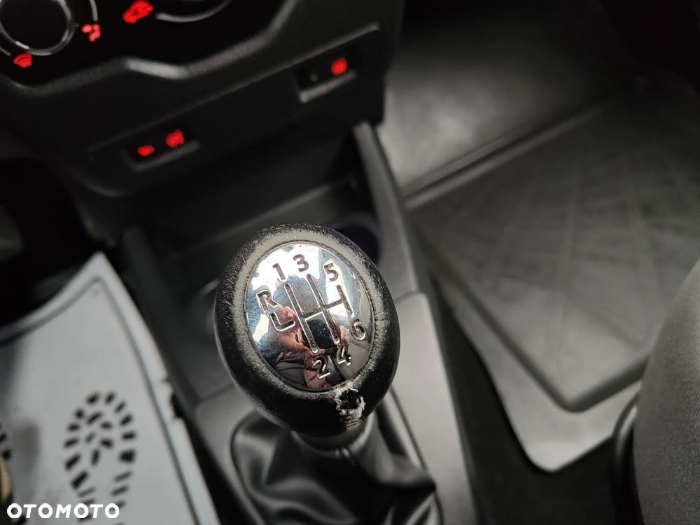 Dacia Lodgy dCi 110 Laureate - 19